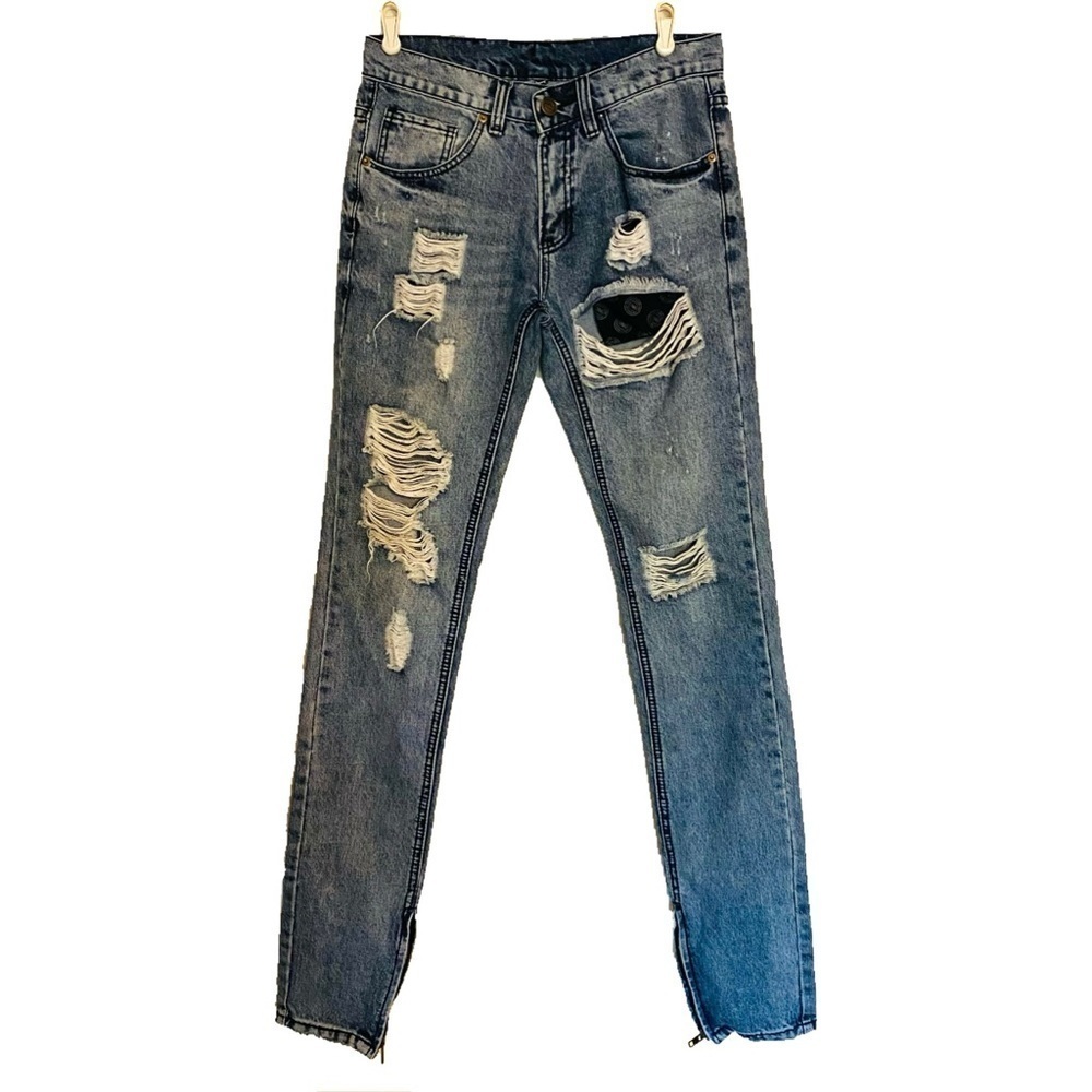 Y&R Young and Reckless Men's Jeans 29x35 Distressed Zipped Bottoms